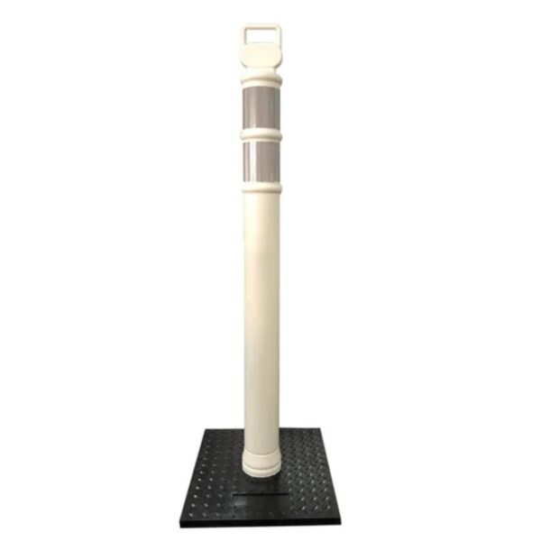 Traffic Delineator Posts