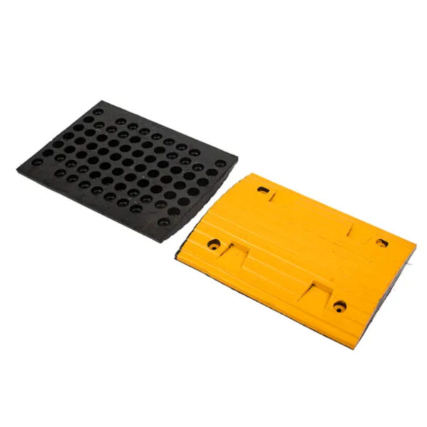 Bolt Down Speed Bumps 50cm Road Bumps Rubber Speed Breakers - Image 3