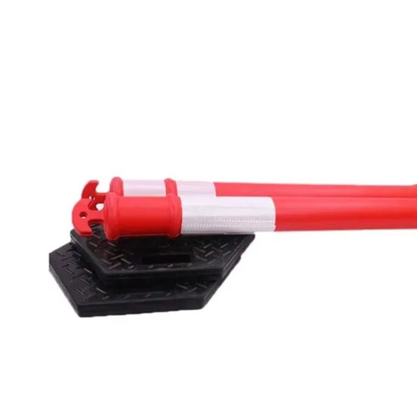 PE Spring Warning Removable Road Traffic Bollards for Sale - Image 2