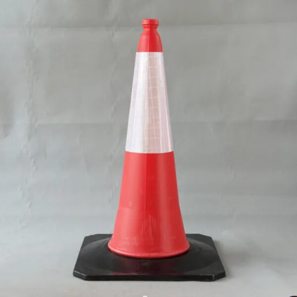 Flexible 75cm Road Cone Traffic Safety Cone with Rubber Base - Image 3
