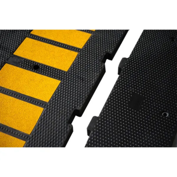 Traffic Safety Road Portable Speed Hump with Reflective Tape - Image 5