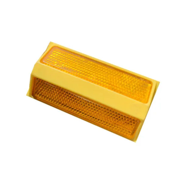 Reliable High Quality Reflector Plastic Driveway Road Stud - Image 3