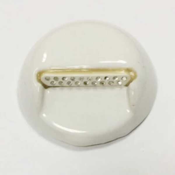 19 Glass Beads Stud