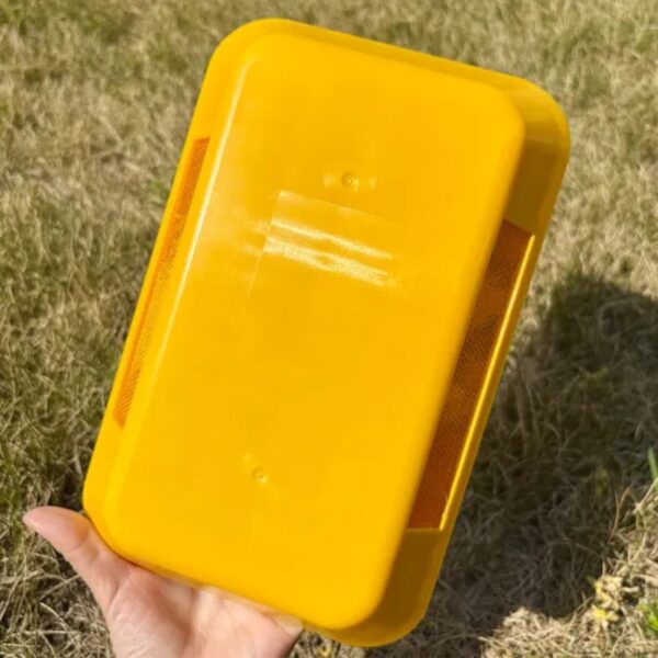 High Quality 250mm Yellow Stud Reflective Plastic Road Stud - Image 2