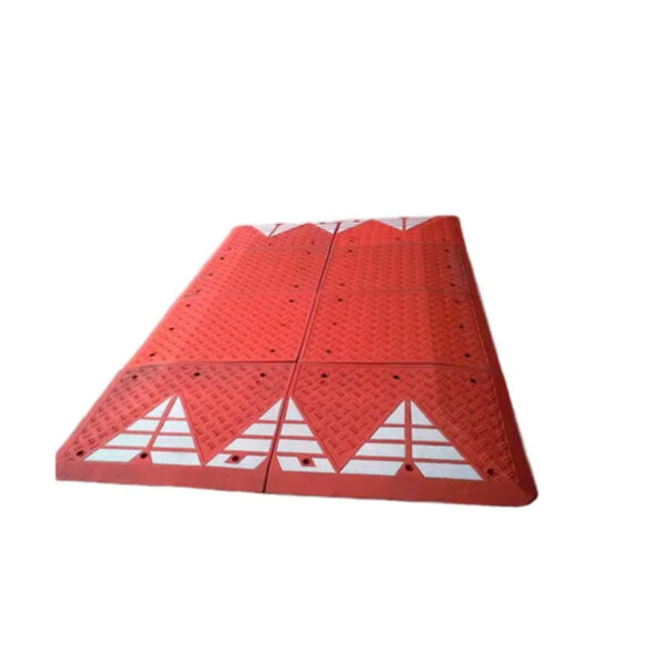 High Quality 900x750x65mm Road Safety Black Rubber Bump - Image 2