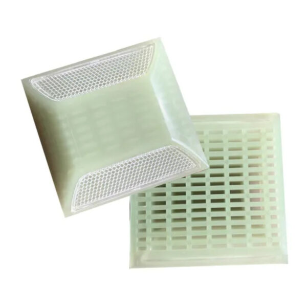 Reliable High Quality Plastic Cat Eye Road Fluorescent Stud - Image 2