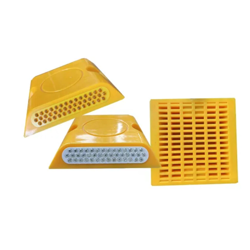 Glass Beads Stud