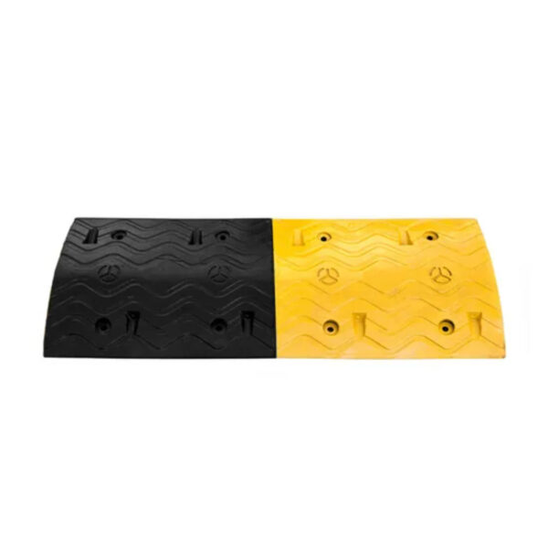 Reliable 1830x300x58mm Durable Rubber Long Speed Bump - Image 4