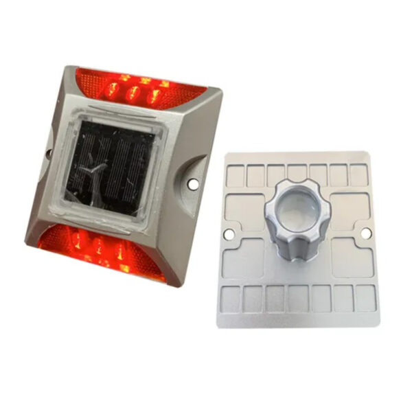 4 LED Red Color Stud Traffic Safety Solar Road Stud with Nail - Image 3