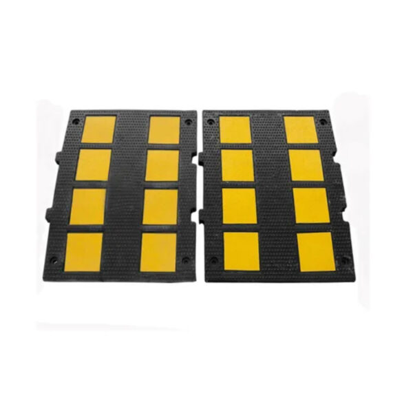 High Quality 600x500x32mm Rubber Speed Reflective Bump - Image 3