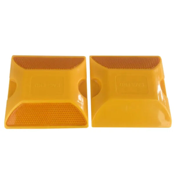 High Quality Roadway Traffic Plastic Yellow Warning Road Stud - Image 3