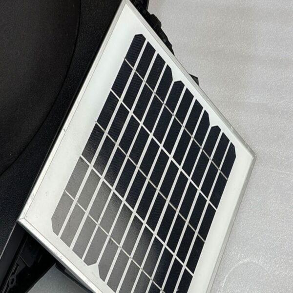 Hot Sale 300mm Solar Light Led Yellow Flashing Traffic Light - Image 2