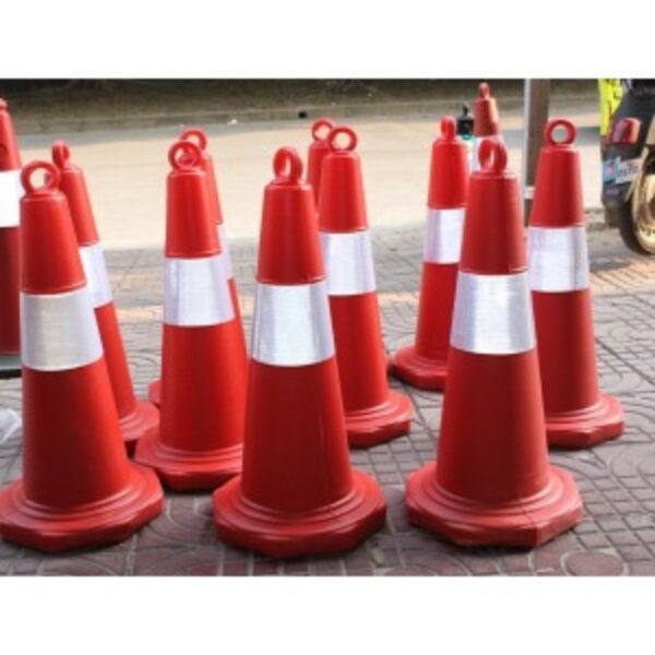 Reliable 75cm Portable Cone PE Traffic Safety Road Cone - Image 4