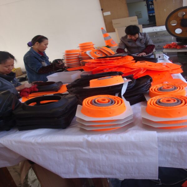 Reliable Waterproof Retractable Collapsible Safety Cone - Image 4