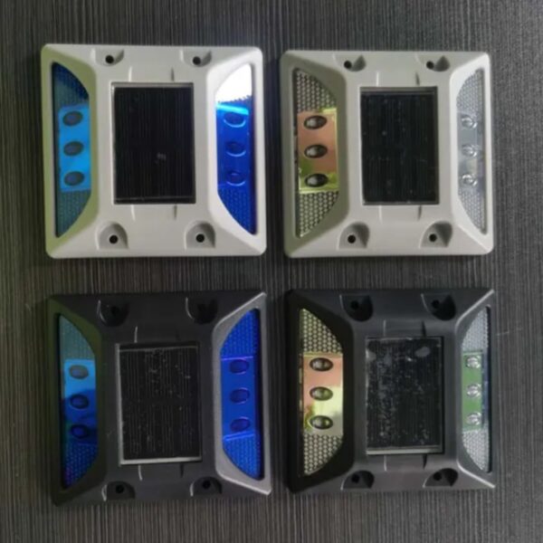 Reliable Highway Aluminum Stud LED Cat Eye Flashing Stud - Image 4