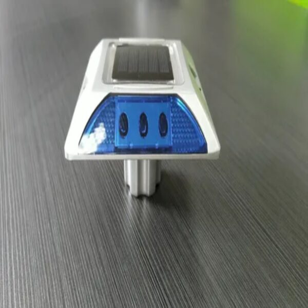 Reliable Pathway Traffic Stud Solar Safety Road Stud Light - Image 3
