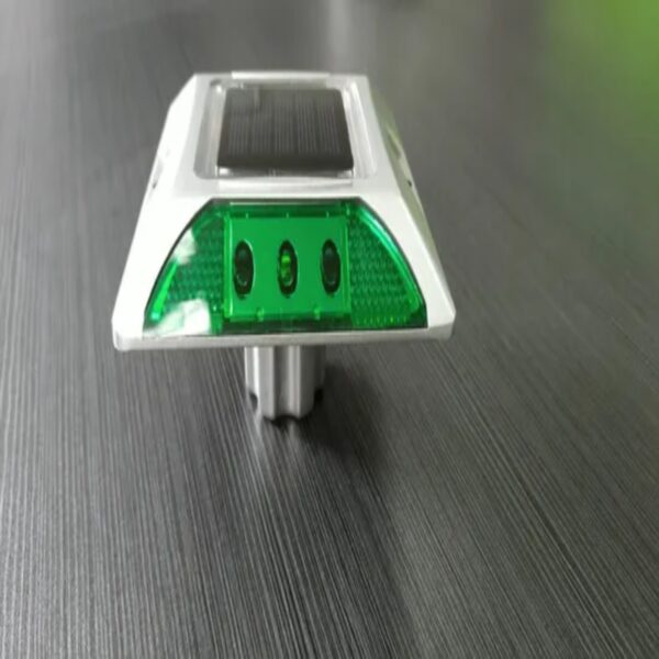 Reliable Pathway Traffic Stud Solar Safety Road Stud Light - Image 5