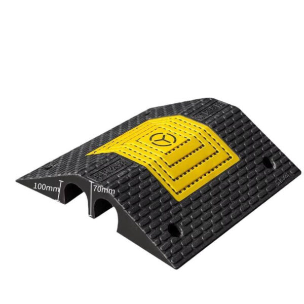 High Quality PVC Rubber Bump Traffic Speed Bumps - Image 2
