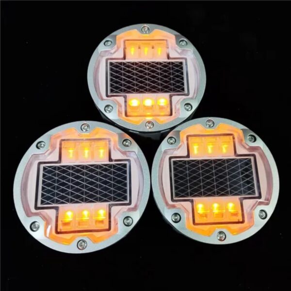 Road Reflectors Studs LED Solar Cat Eyes Road Stud for Road - Image 4
