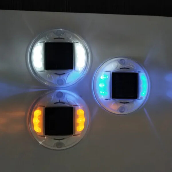 Waterproof Solar Dock Stud Driveway Marker Lights for Warning - Image 5