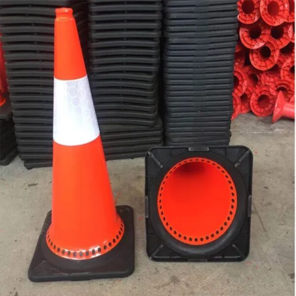 High Quality 75cm PVC Traffic Cone for Traffic Road Safety - Image 2
