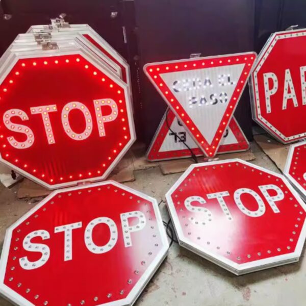 Aluminum Flashing Sign Road Illuminated Led Traffic Sign - Image 4