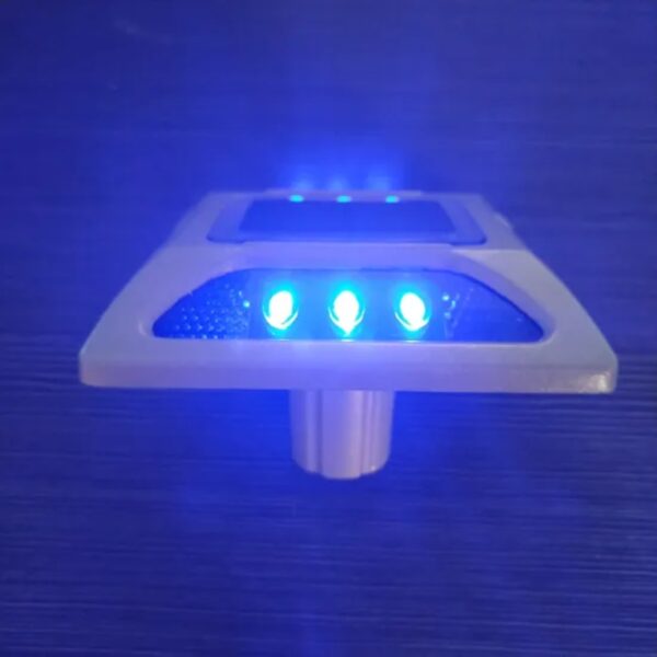 High Durability Stud Solar Powered LED Reflective Road Stud - Image 3