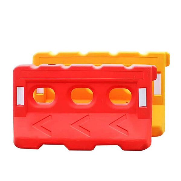High Quality Plastic Road Safety Barrier Water Filled Barrier - Image 2