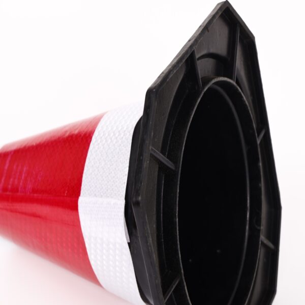 Hot Sale 700mm Rubber Cone Reflective Traffic Safety Cone - Image 3