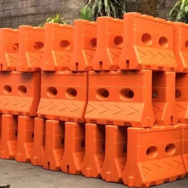 Reliable Plastic Orange Water Filled Traffic Safety Barricade - Image 6