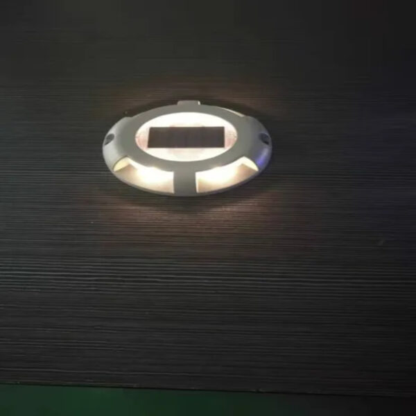 Reliable High Quality Customized Waterproof Solar Stud - Image 3