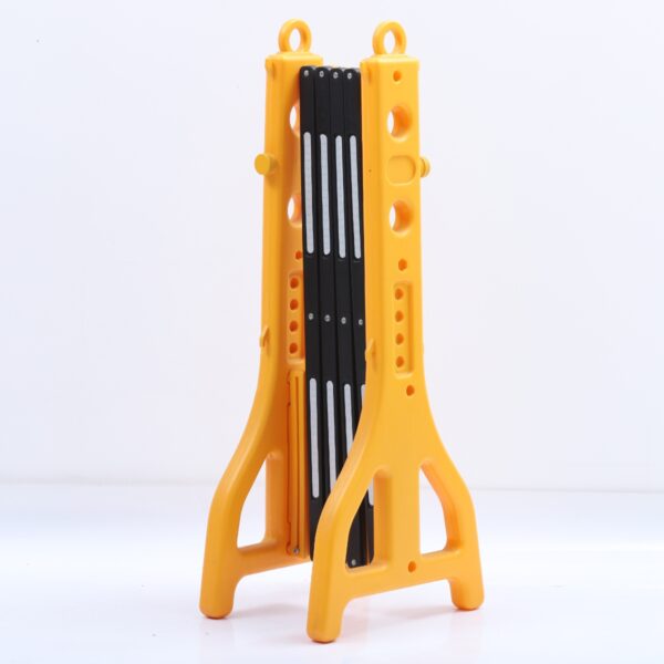 Customized Good Quality  Expandable Safety Barriers - Image 3