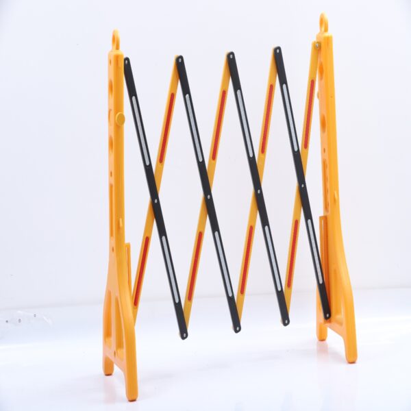 Customized Good Quality  Expandable Safety Barriers - Image 5