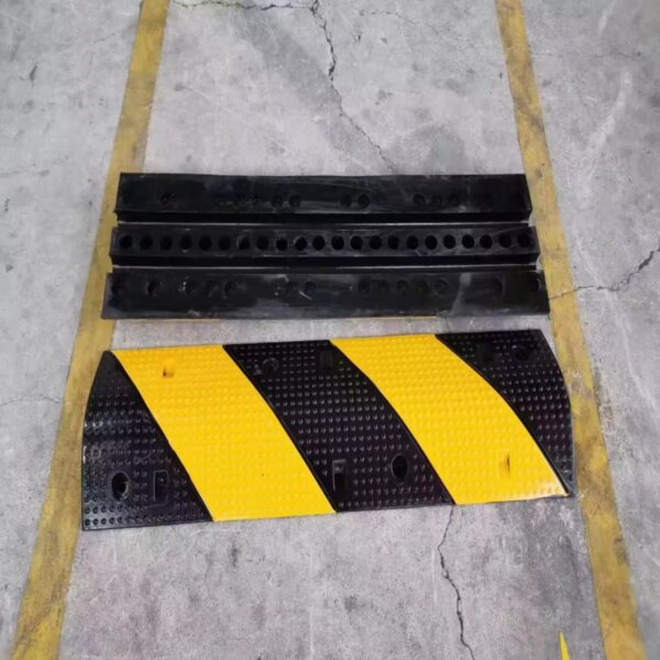 Customized Good Quality Roadway Twill Style Bump - Image 2
