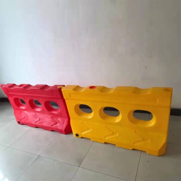 Customized High Quality PE Portable Plastic Barrier - Image 3