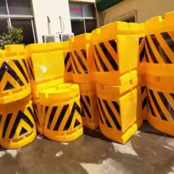 Customized High Quality PE Rotational Drum Barrier - Image 3