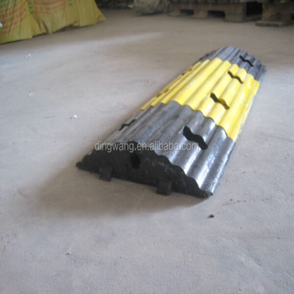 Customized High Quality Durable Rubber Speed Bumps - Image 3
