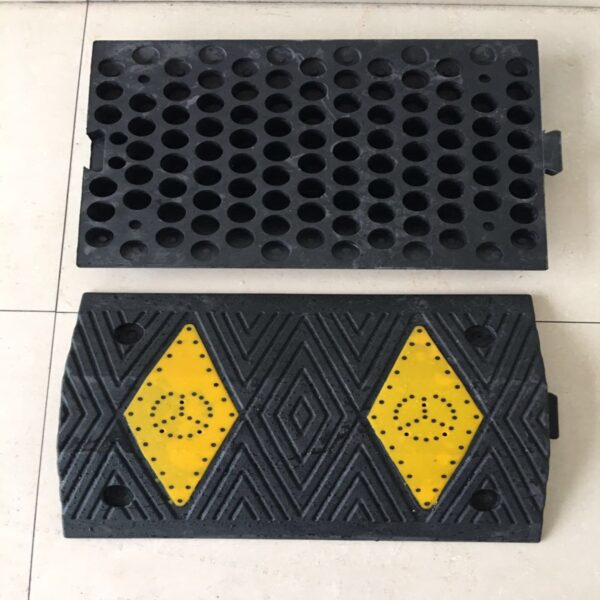 Reliabel High Strength Solid Rubber Quality Speed Bump - Image 5