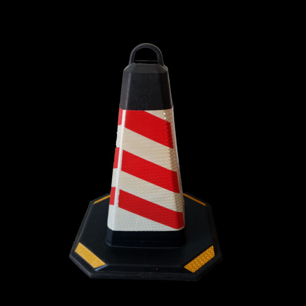Reliable Portable PE Cone Traffic Cone with Lifting Ring - Image 2
