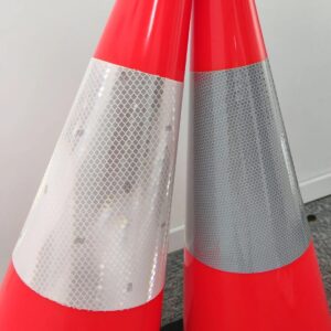 18 Inch Collapsible Reflective Heavy Duty Street Traffic Cone With Rubber