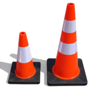 Custom 35 Inch Square Sleeve Miniature Outdoor Traffic Cone