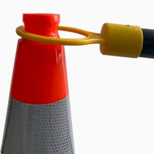 China Custom Wholesale 18 Inch PE Traffic Cone For Sale